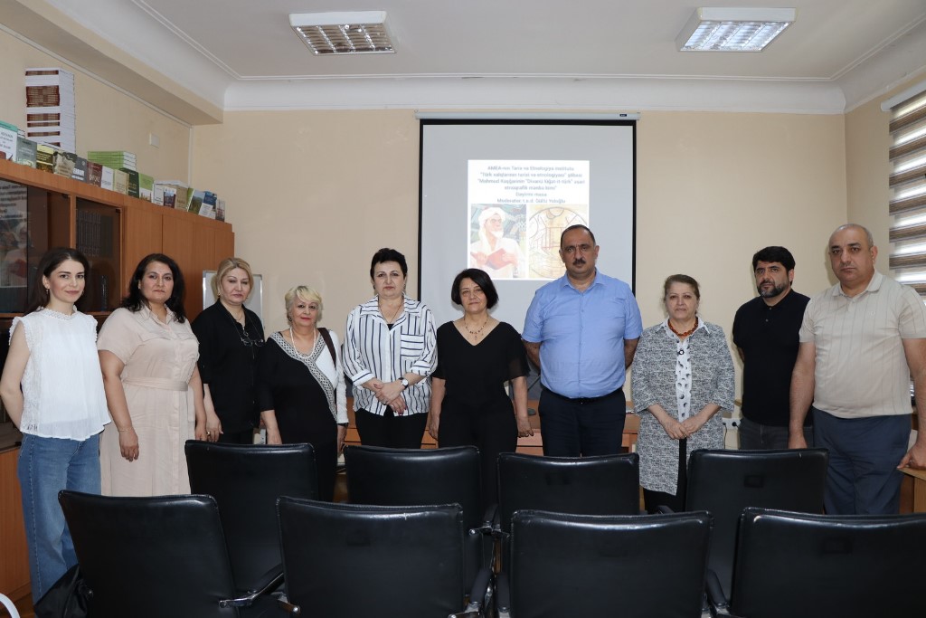 “Mahmut Kaşğarinin “Divanü lüğati-it-türk” əsəri etnoqrafik...