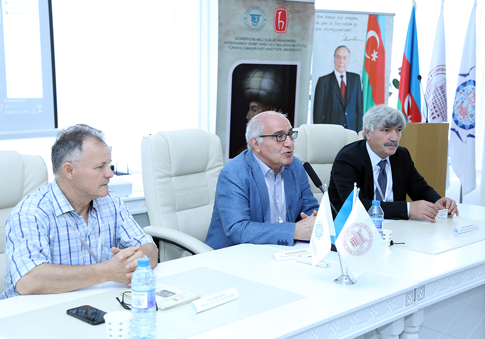 AMEA-da “I Beynəlxalq Şah İsmayıl Xətai” konfransı işə başla...