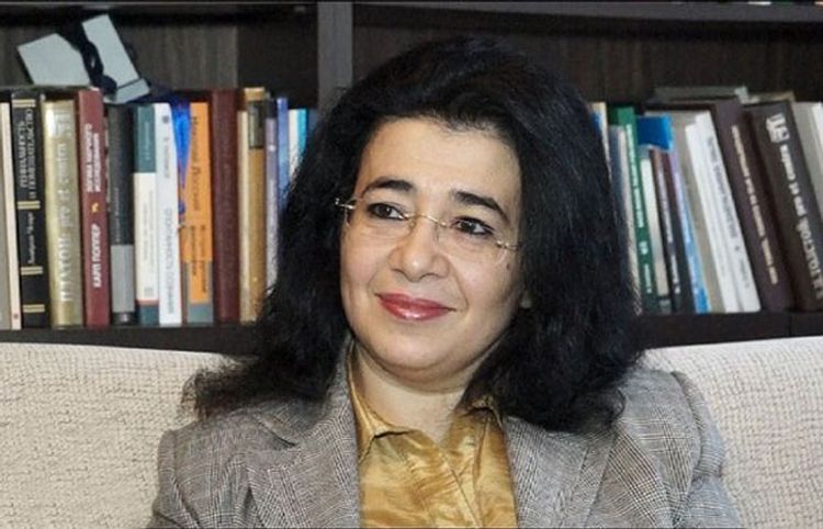 AMEA-nın müxbir üzvü Könül Bünyadzadənin məqaləsi İtaliya mə...