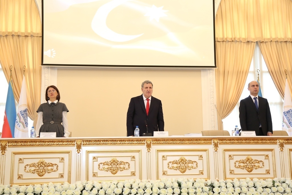 Azərbaycan Milli Elmlər Akademiyasının Ümumi yığıncağı keçir...