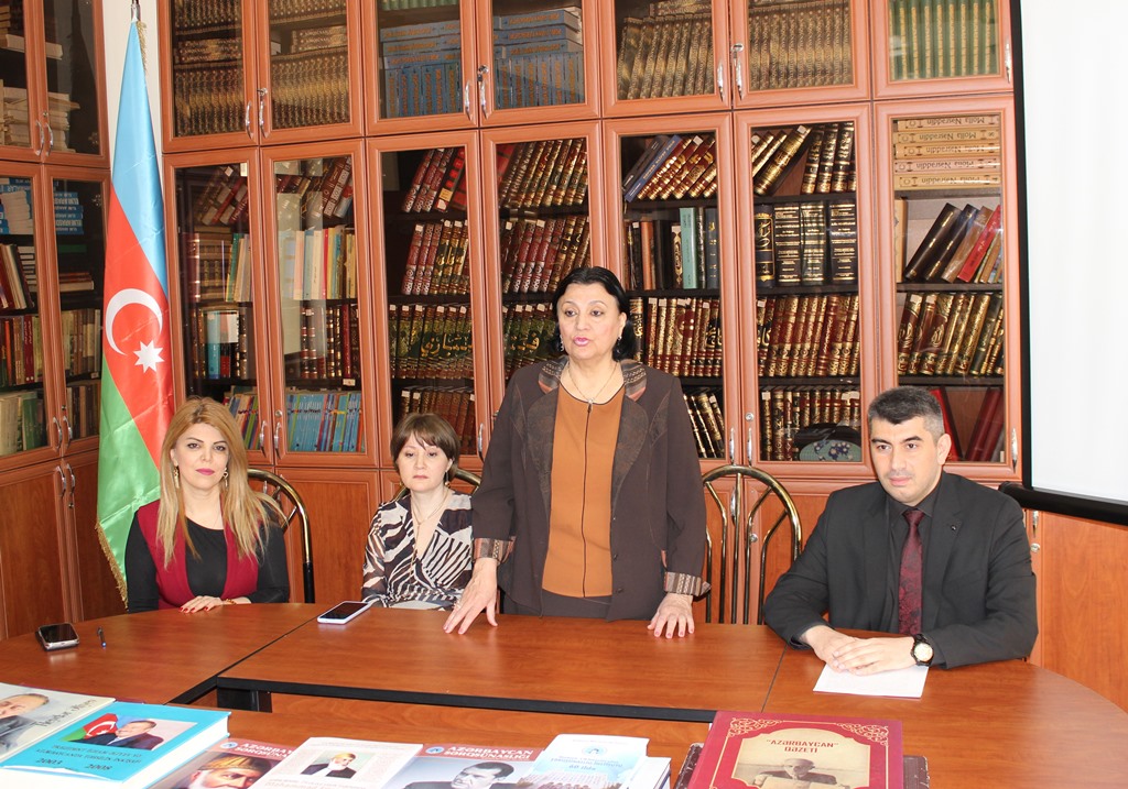 Şərqşünaslıq İnstitutunda “Milli kimliyin formalaşmasında el...