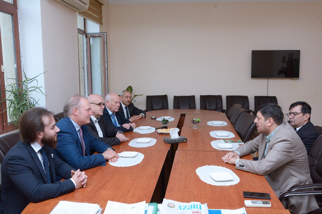 Tanınmış Almaniya şirkətinin nümayəndələri ilə görüş keçiril...