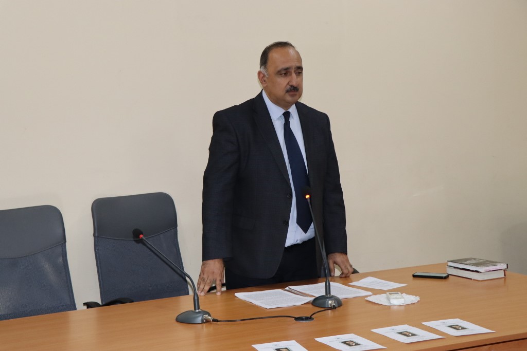 “Üzeyir Hacıbəylinin irsi üç epoxanın prizmasında”