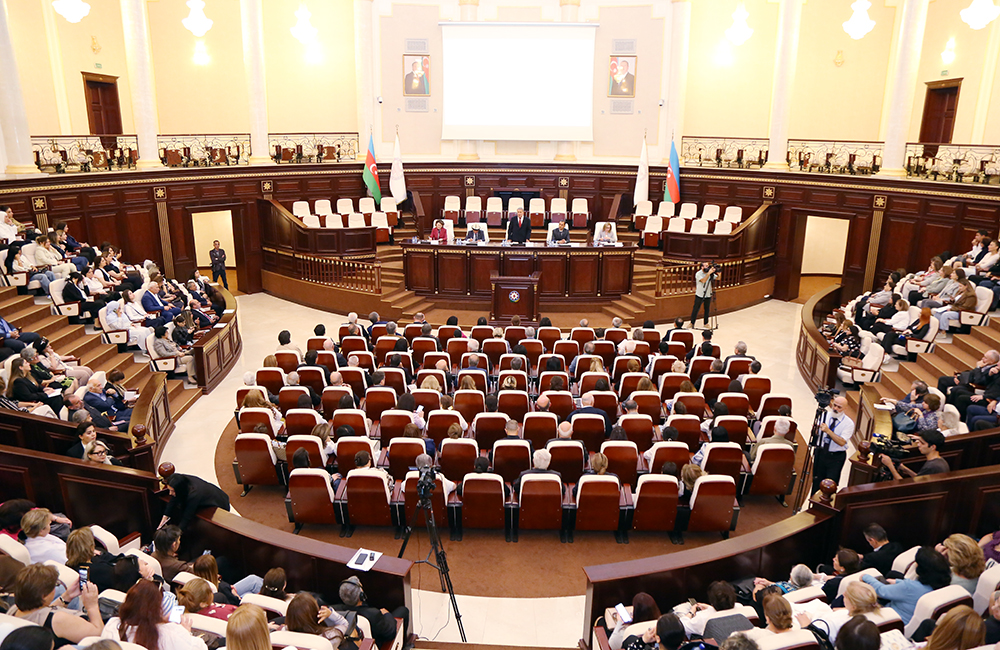 “Aşıq Ələsgərdən Üzeyir Hacıbəyliyə: Türk dünyasının mədəni...
